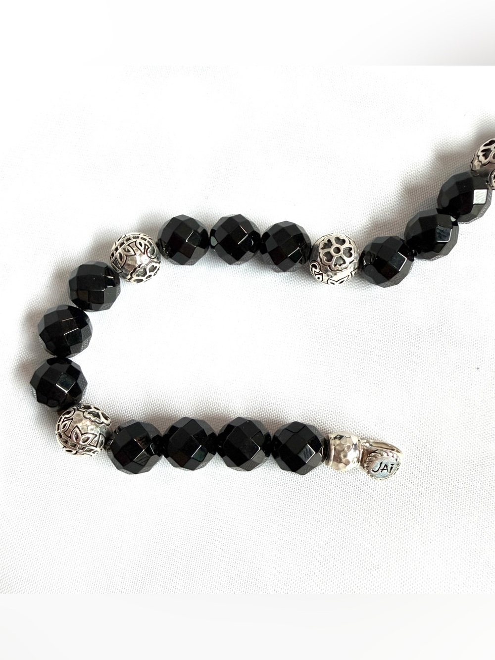 JAI Faceted Black Onyx Bead Bracelet with Sterling Silver Accent Beads (NEW) - Picture 4 of 5